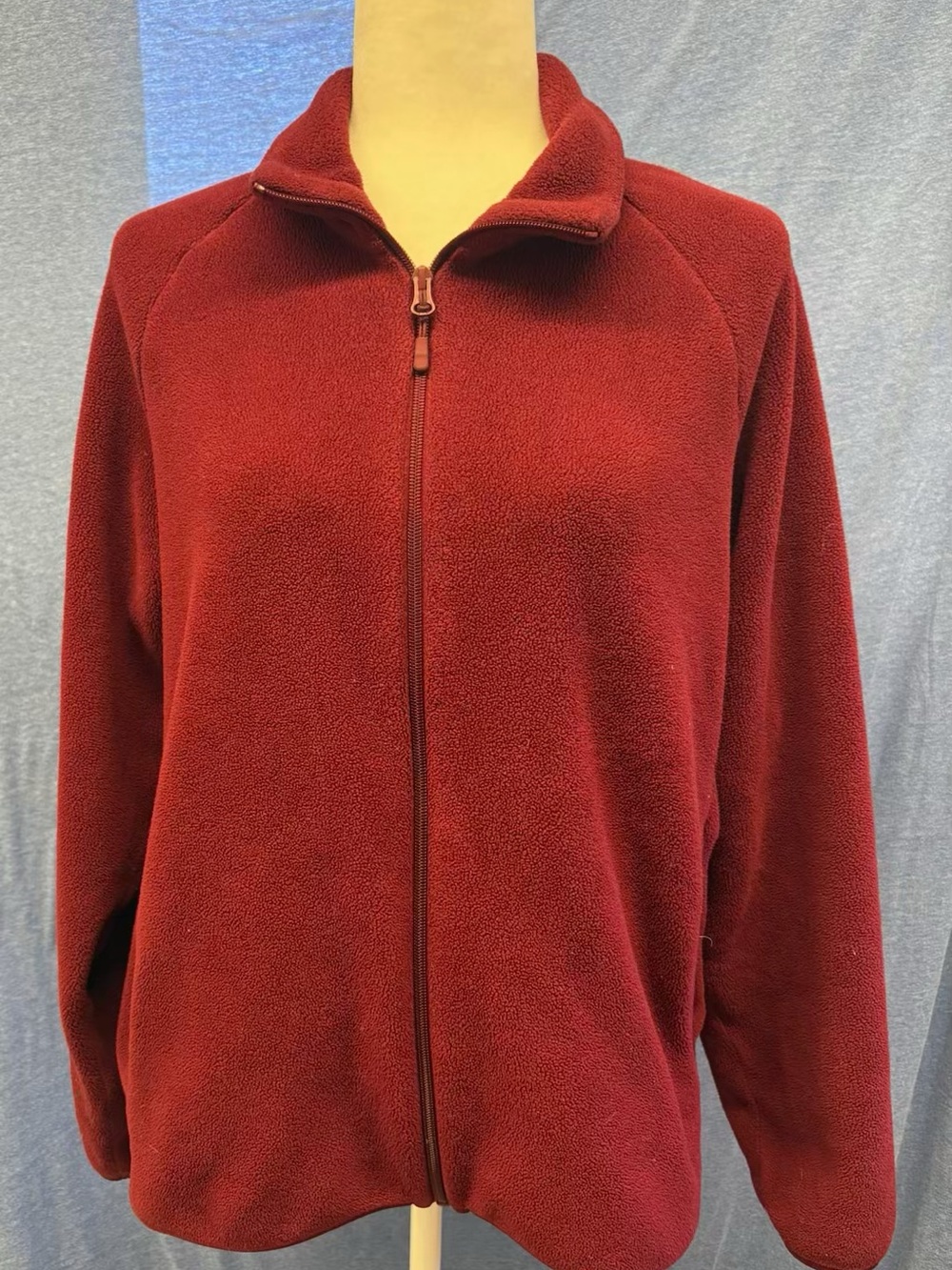 Uniqlo Women's Burgundy Zip-Up Teddy Fleece Jacket